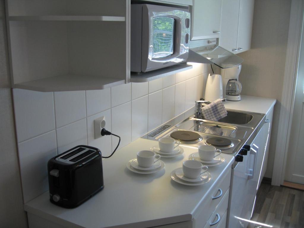 Lyhdyn Tila Hotel Kaarina Room photo